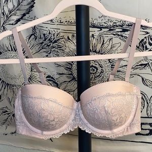 Strapless push up bra